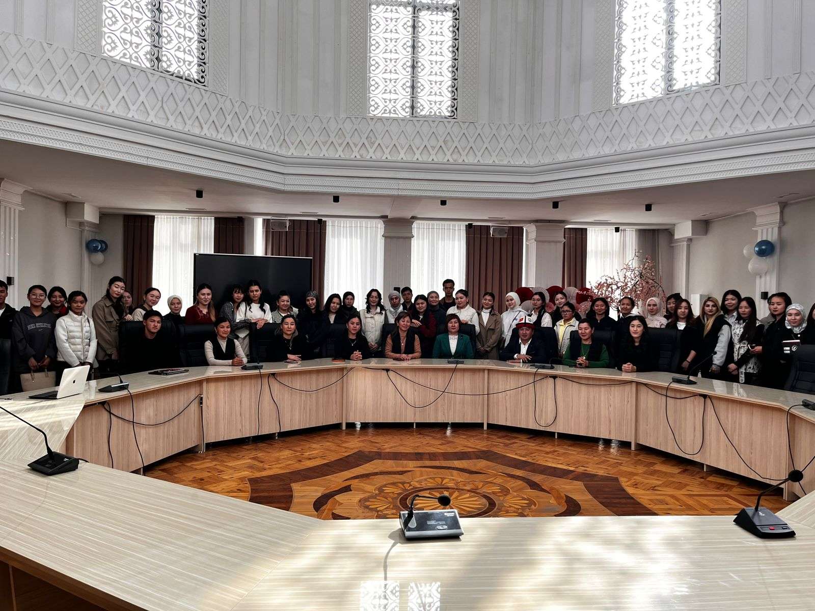 Багыт берүү конференциясы